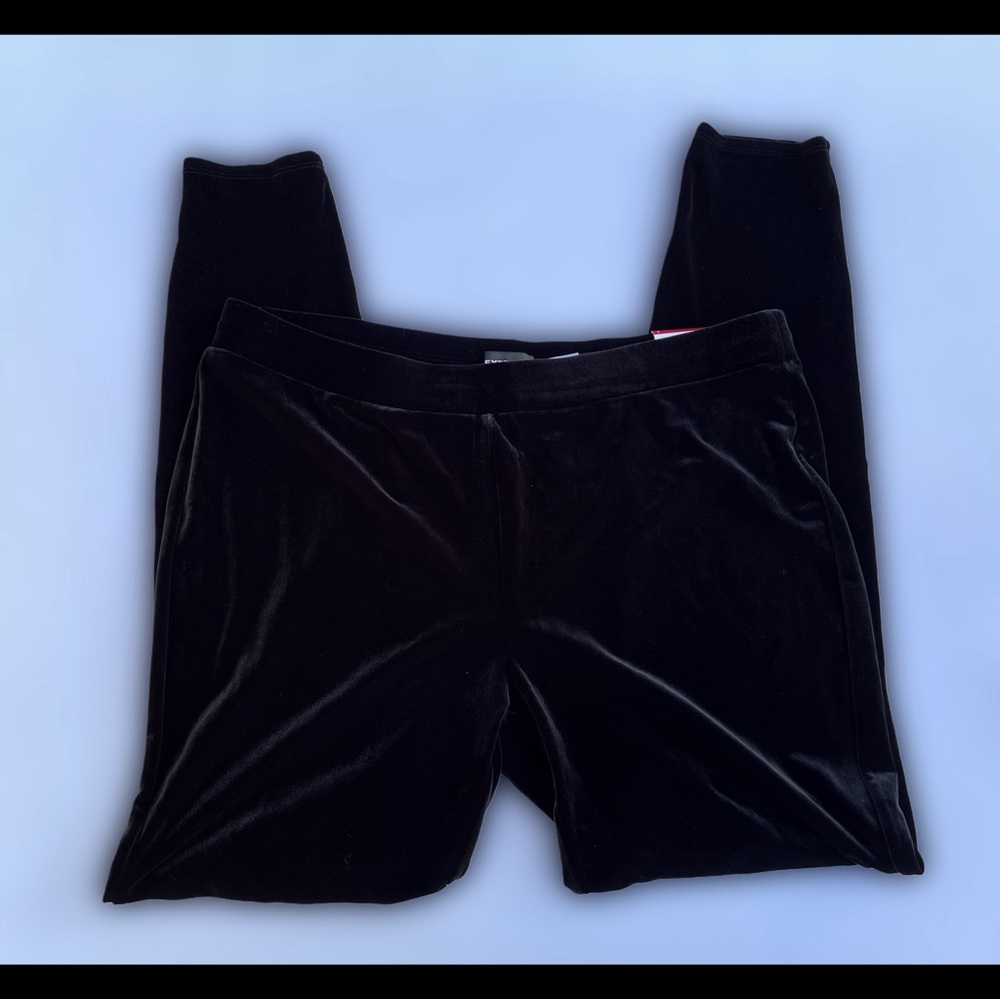 NWT Velvet Mid-Rise Legging - Picture 3 of 13